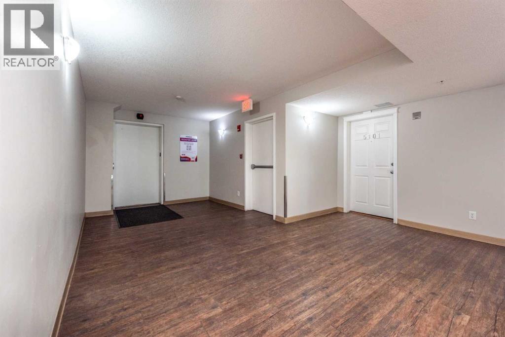 Apartment for Sale in 5408, 69 Country Village Manor NE|Calgary, Alberta T3K0T1 4