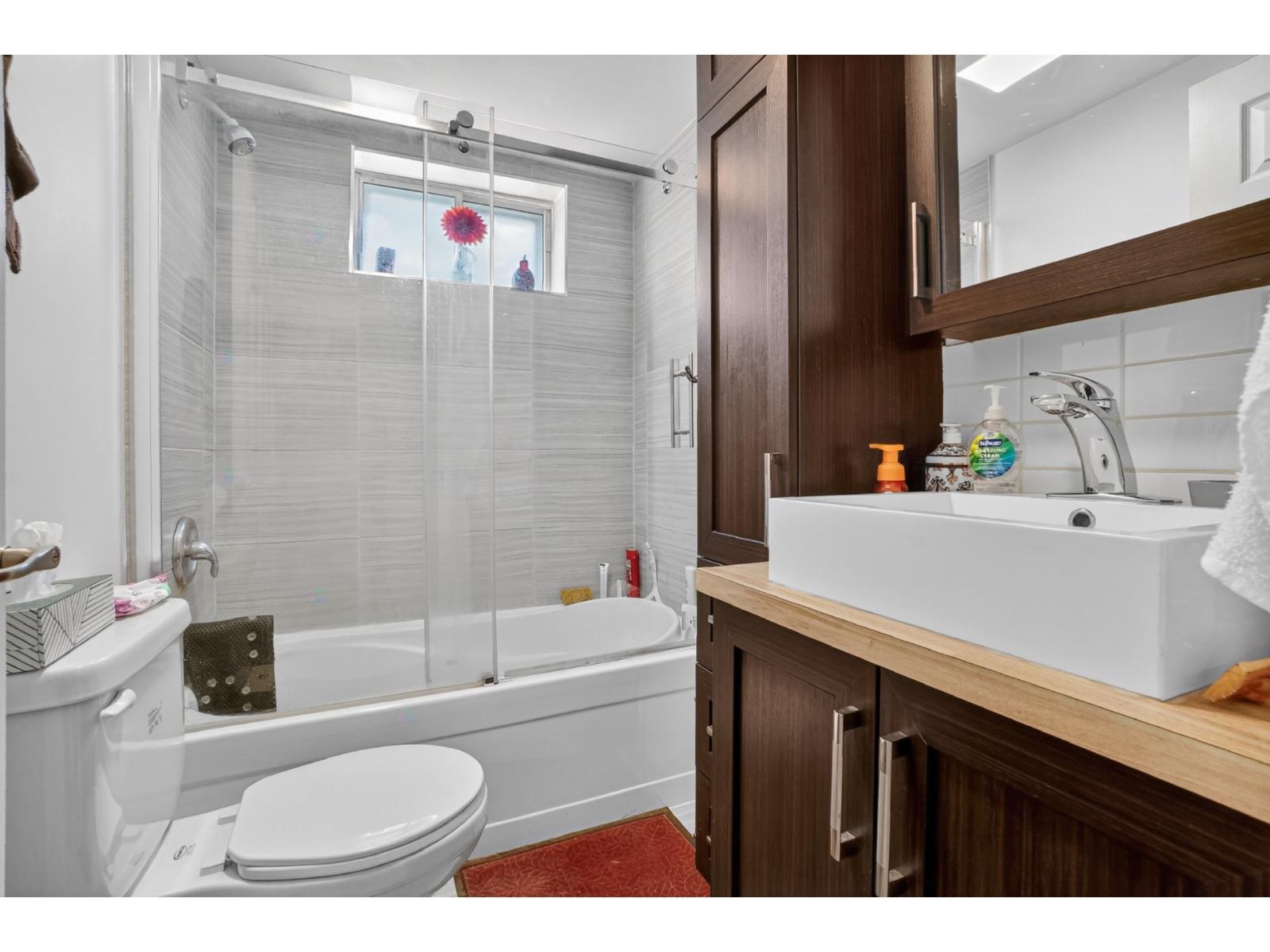 For sale: 8471-8477 Boul. Maurice-Duplessis, Montréal (Rivière-des