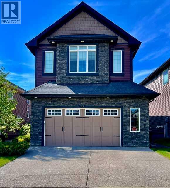 House for Sale in 323 Nolan Hill Boulevard NW|Calgary, Alberta T3R0P8