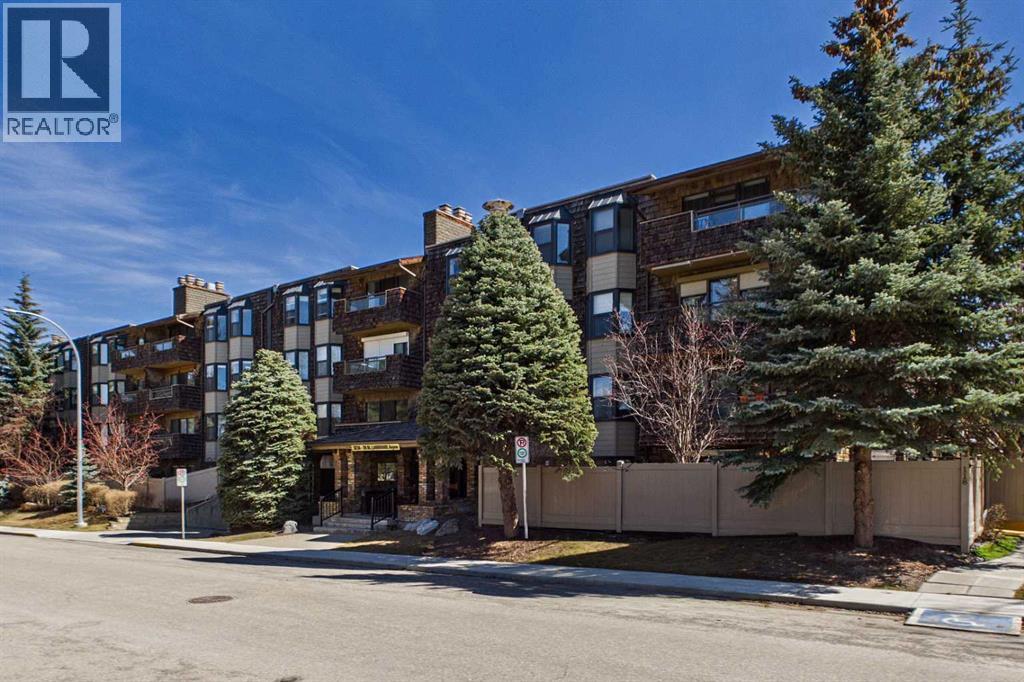 Apartment for Sale in 206, 3730 50 Street NW|Calgary, Alberta T3A2V9 2