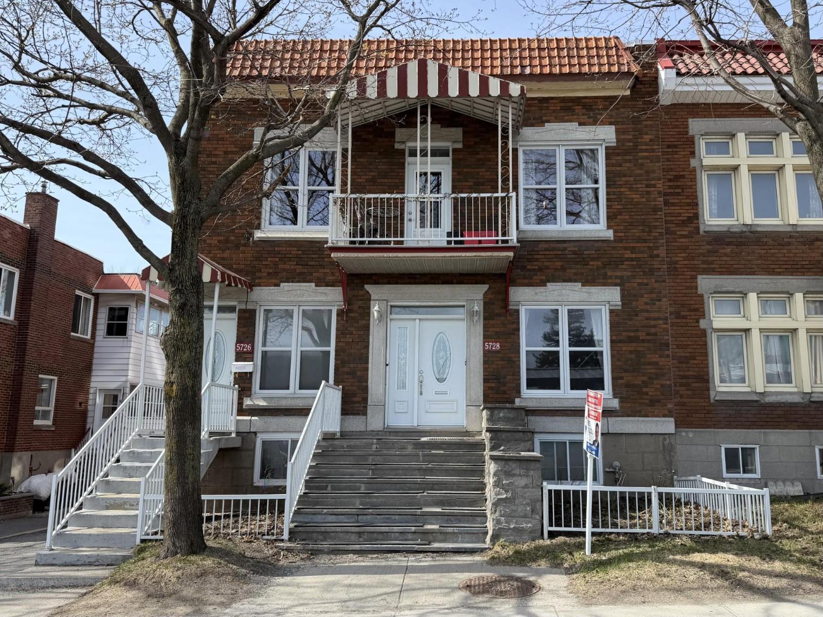 ピエール（感謝） For sale: 5728 Boul. Pie-IX, Montréal (Rosemont/La Petite-Patrie