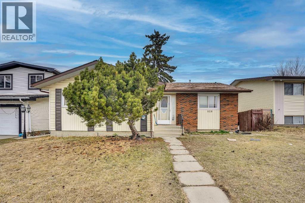 House for Sale in 528 Whiteridge Way NE|Calgary, Alberta T1Y2Y4