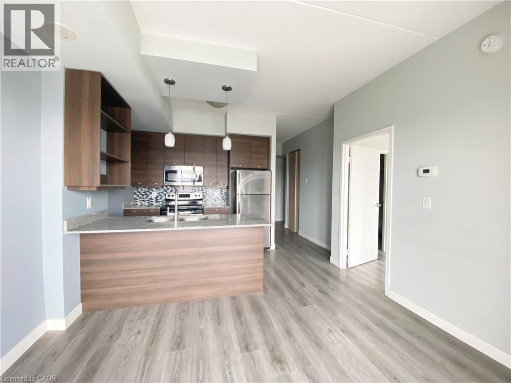 318 SPRUCE Street Unit# 1501, Waterloo, Ontario N2L0E9