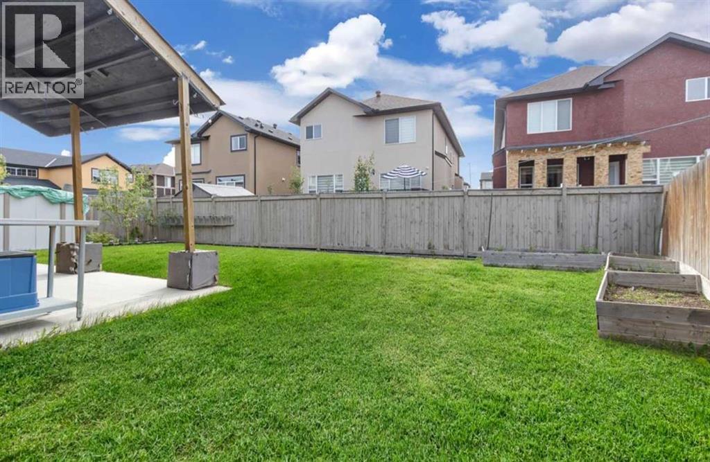 House for Sale in 76 SADDLELAKE GREEN  NE|Calgary, Alberta T3J0M7 4