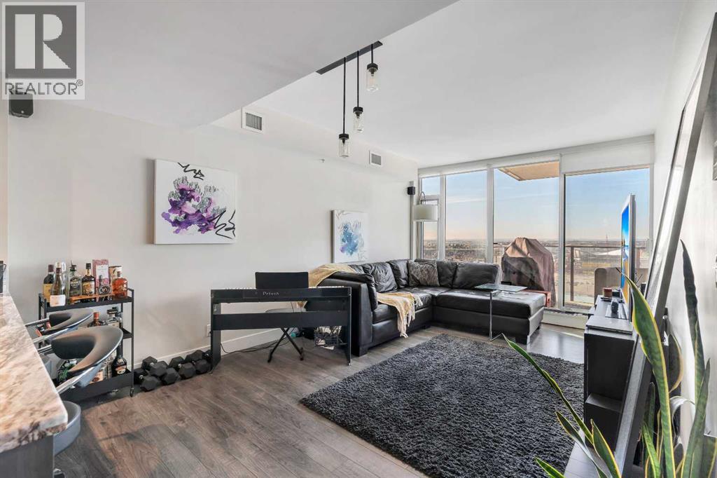 Apartment for Sale in 2307, 510 6 Avenue SE|Calgary, Alberta T2G1L7 4