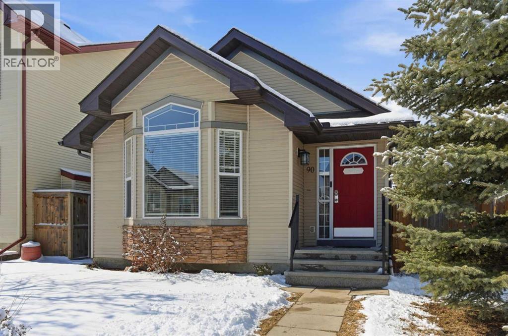 House for Sale in 90 Cranberry Square|Calgary, Alberta T3M1J5 2