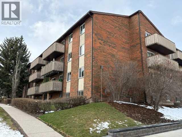 Apartment for Sale in 703, 11620 Elbow Drive SW|Calgary, Alberta T2W3L6