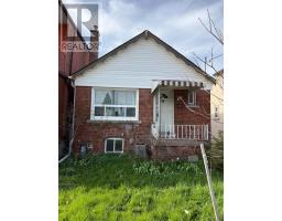 House – MAIN - 32 BELGRAVIA AVENUE, Toronto – photo 1