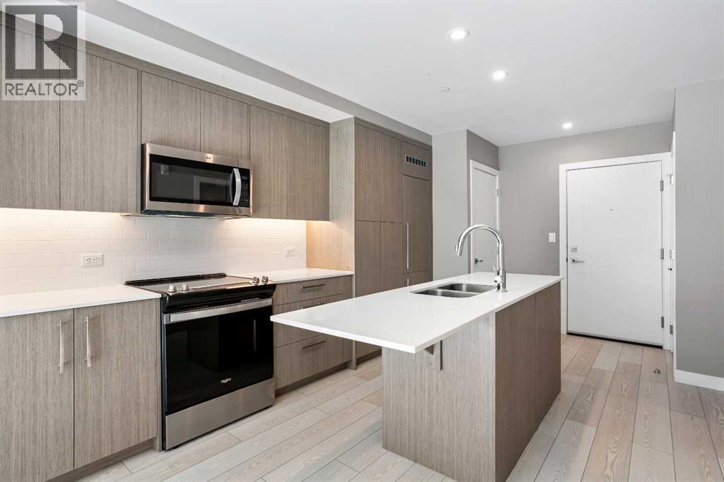 Apartment for Sale in 111, 310 15 Avenue SW|Calgary, Alberta T2R1S9 4