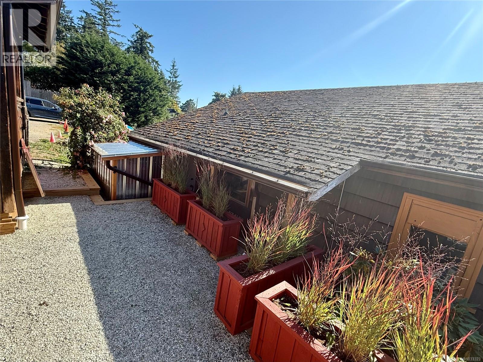 For sale: 2909 Fulford-Ganges Rd SW, Salt Spring, British Columbia ...