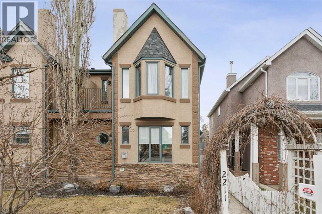 Duplex for Sale in 2211 Bowness Road NW|Calgary, Alberta T2N3L4