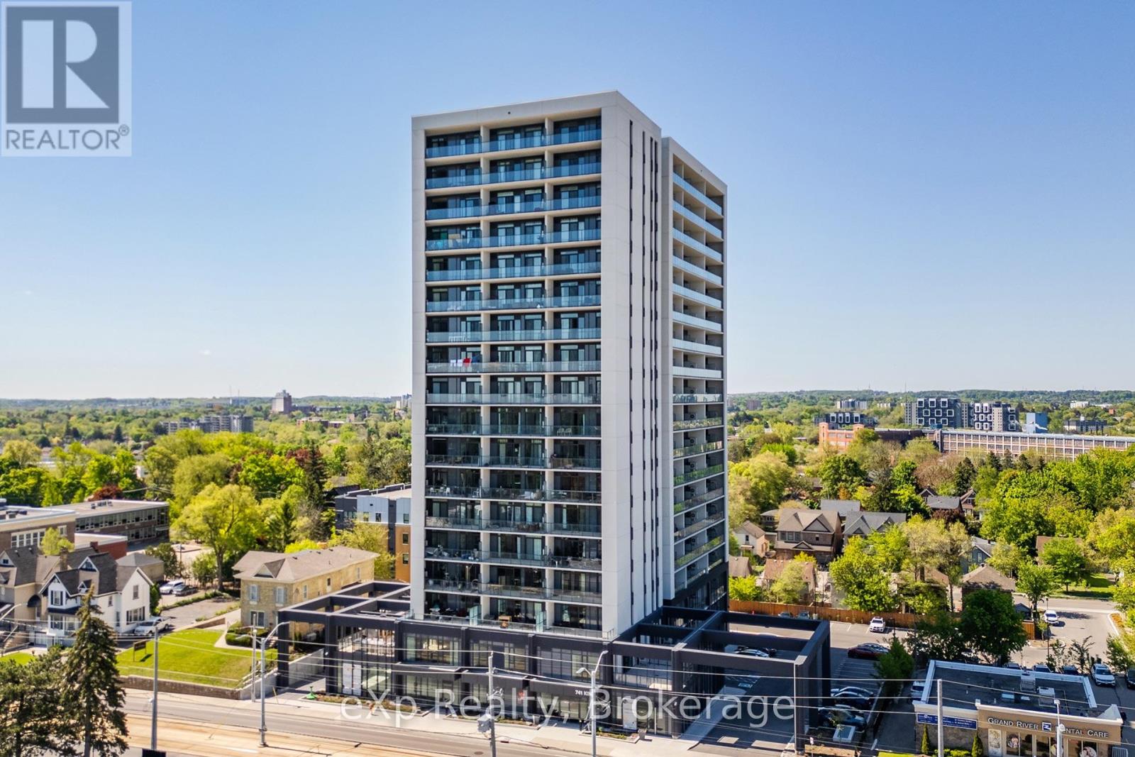 306 - 741 KING STREET W, Kitchener, Ontario N2G0E9