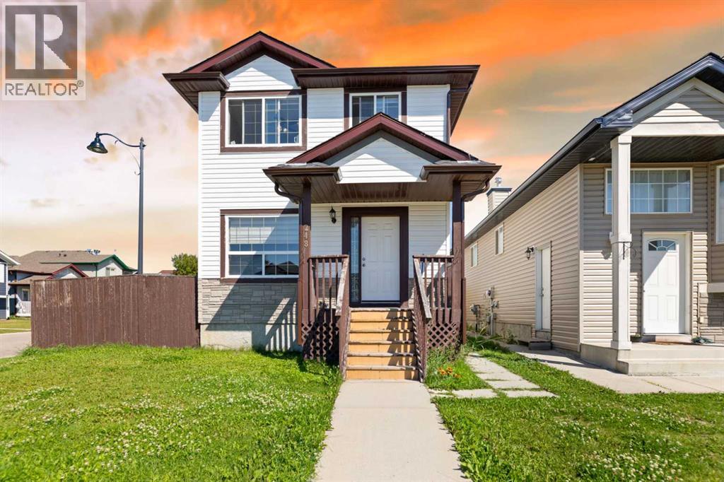 House for Sale in 248 Taracove Road NE|Calgary, Alberta T3J5A3