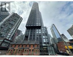 Apartment – 3915 - 8 WELLESLEY STREET W, Toronto – photo 1