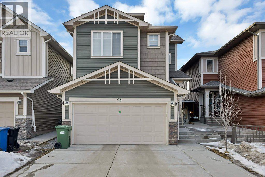House for Sale in 93 Saddlestone Place NE|Calgary, Alberta T3J0Z6