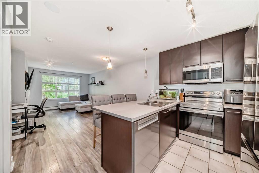 Apartment for Sale in 119, 35 Richard Court SW|Calgary, Alberta T3E7N9