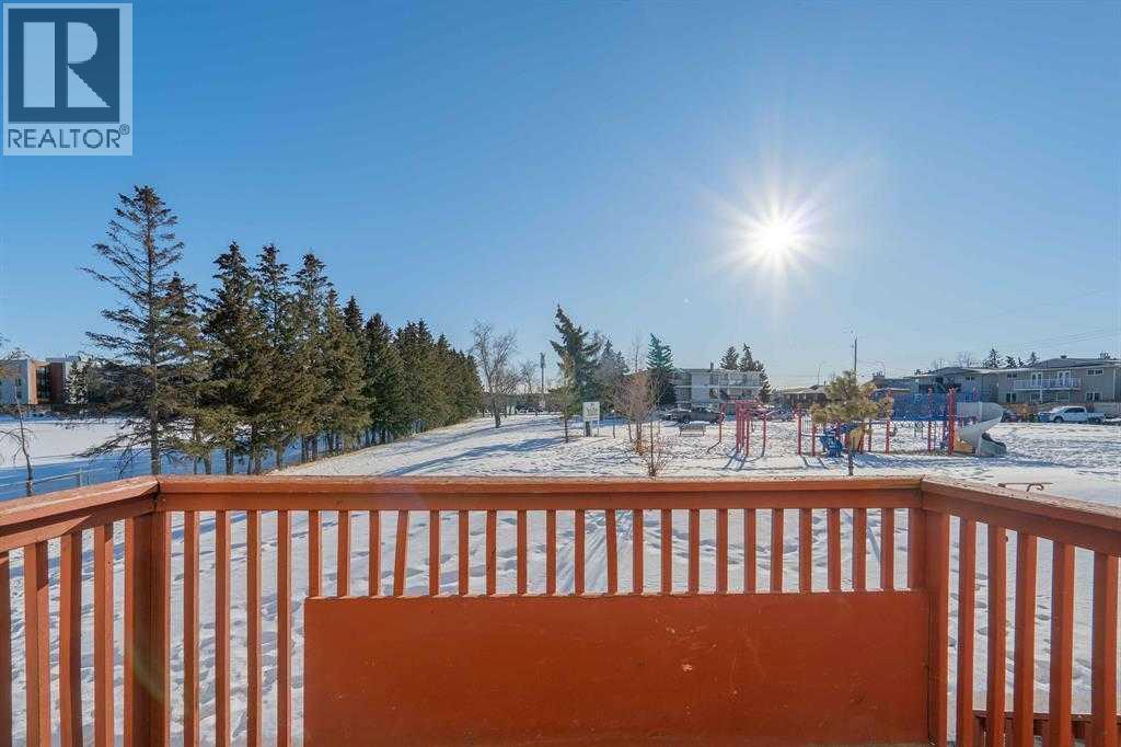 Row / Townhouse for Sale in 18, 4515 7 Avenue SE|Calgary, Alberta T2A5E4 4
