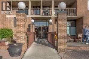 Apartment for Sale in 711, 4944 Dalton Drive NW|Calgary, Alberta T3A2E6