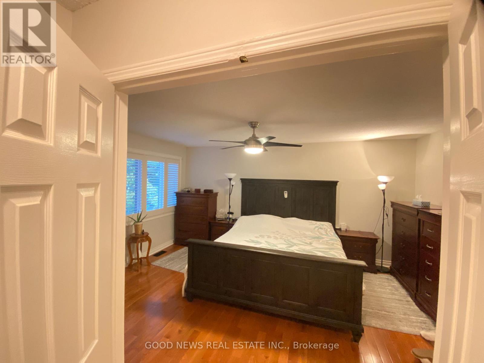 Row / Townhouse for Sale in 31 - 1725 THE CHASE CHASE|Mississauga (Central Erin Mills), Ontario L5M4N3