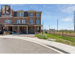 Row / Townhouse – 12 VESTRY WAY, Brampton – photo 1