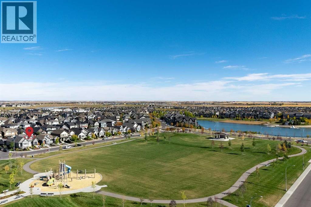 Duplex for Sale in 80 Mahogany Gardens SE|Calgary, Alberta T3M2S5