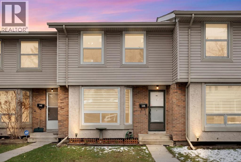 Row / Townhouse for Sale in 144, 123 Queensland Drive SE|Calgary, Alberta T2J5J4