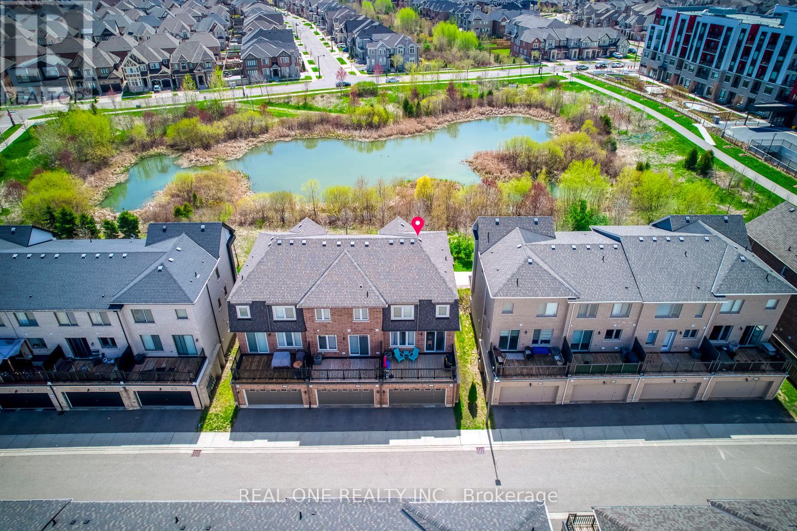 Row / Townhouse for Sale in 11 - 3256 CHARLES FAY PASS|Oakville (GO Glenorchy), Ontario L6M1S2