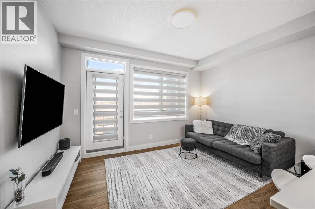 Apartment for Sale in 403, 8355 19 Avenue SW|Calgary, Alberta T3H6G3 4