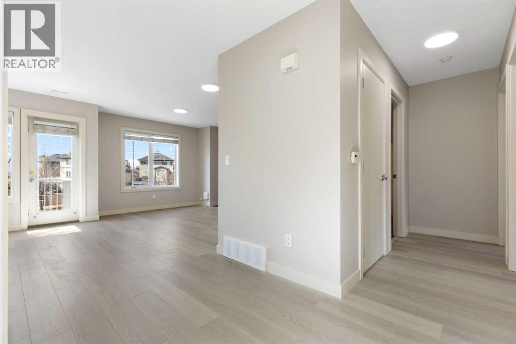 Row / Townhouse for Sale in 68 Chaparral Ridge Park SE|Calgary, Alberta T2X0E3 4