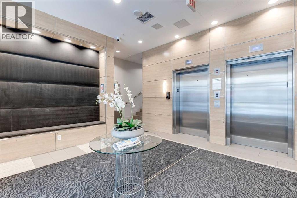 Apartment for Sale in 402, 46 9 Street NE|Calgary, Alberta T2E7Y1 5