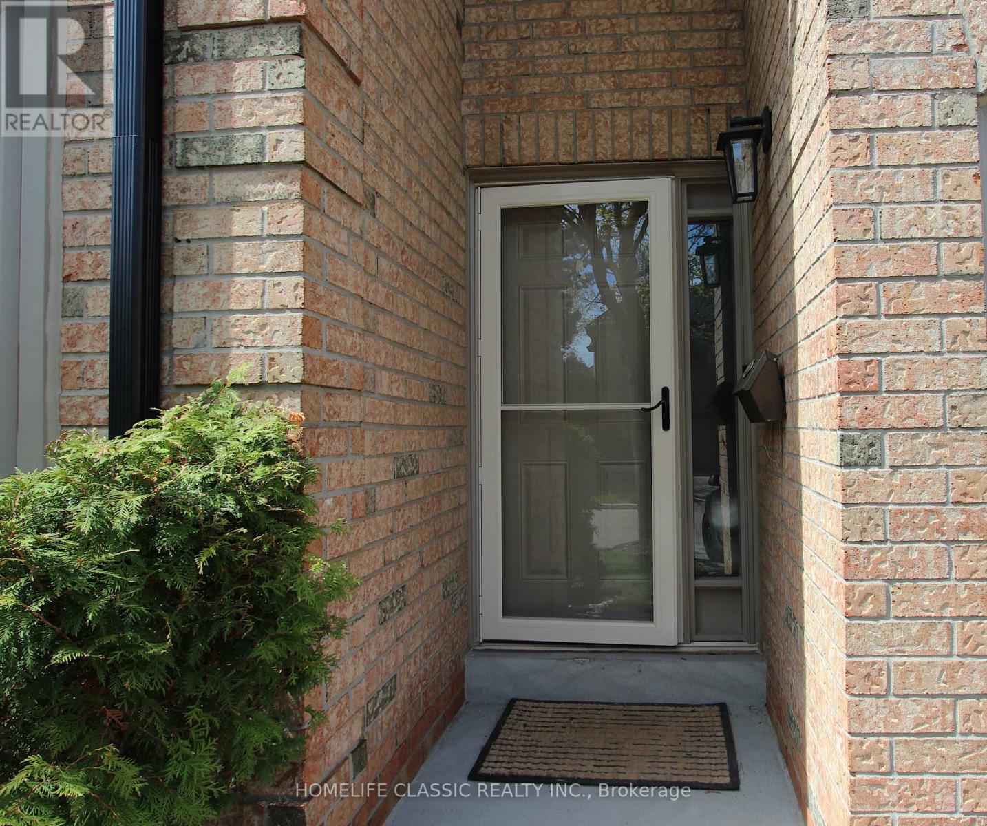 Row / Townhouse for Sale in 51 - 4635 REGENTS TERRACE|Mississauga (Hurontario), Ontario L5R1W8 4