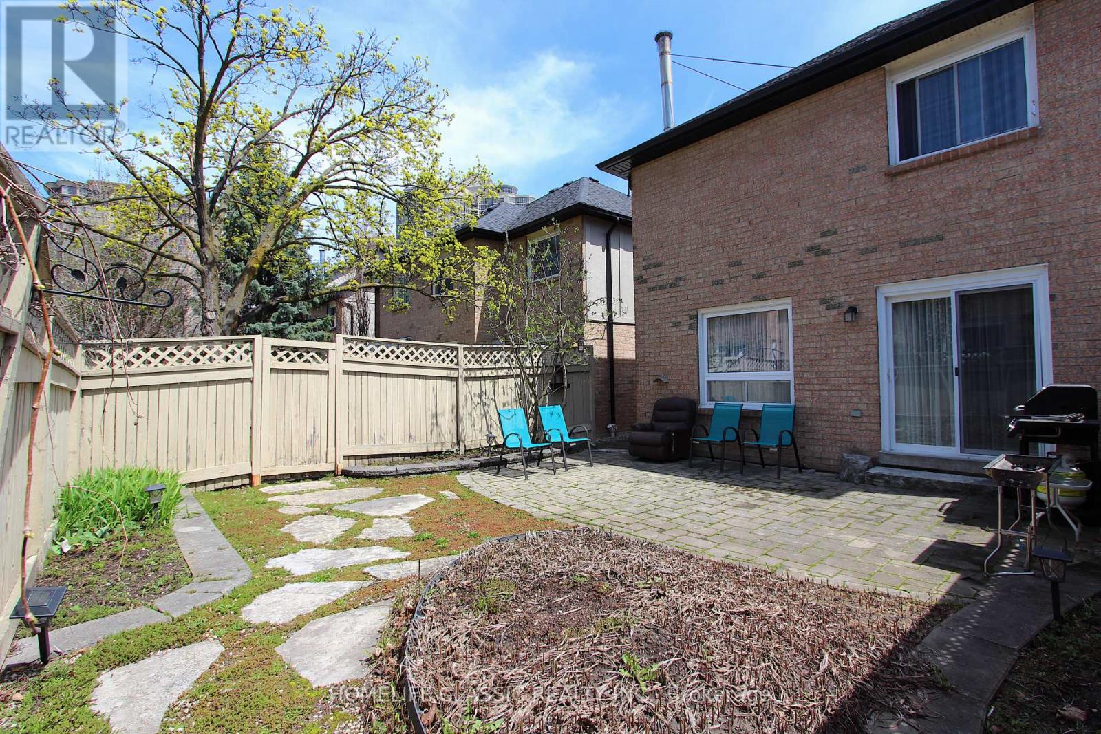 Row / Townhouse for Sale in 51 - 4635 REGENTS TERRACE|Mississauga (Hurontario), Ontario L5R1W8 5