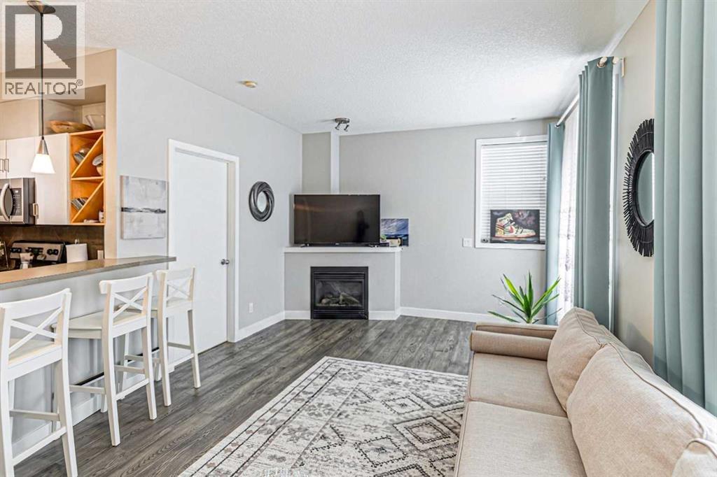 Apartment for Sale in 118, 3600 15A Street SW|Calgary, Alberta T2T5P8 5