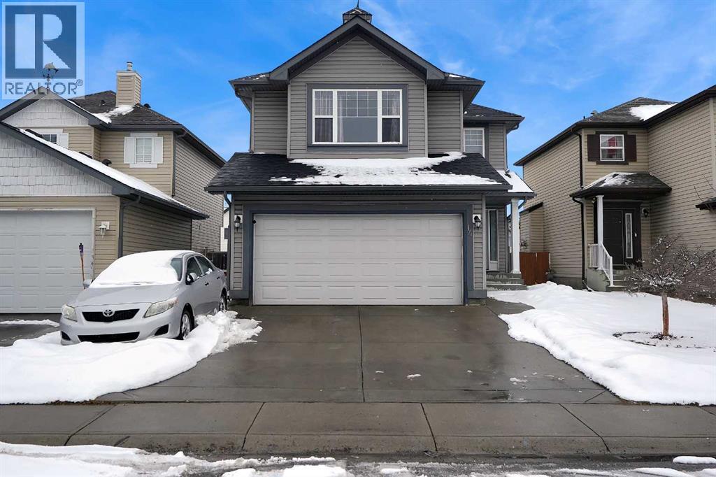 House for Sale in 14 Marthas Close NE|Calgary, Alberta T3J4P2