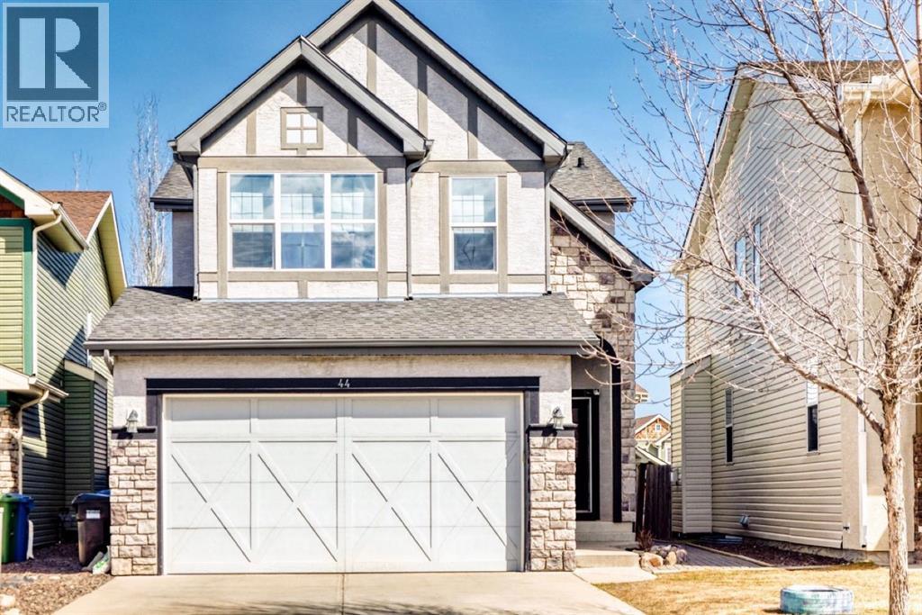 House for Sale in 44 Aspen Hills Close SW|Calgary, Alberta T3H0C6