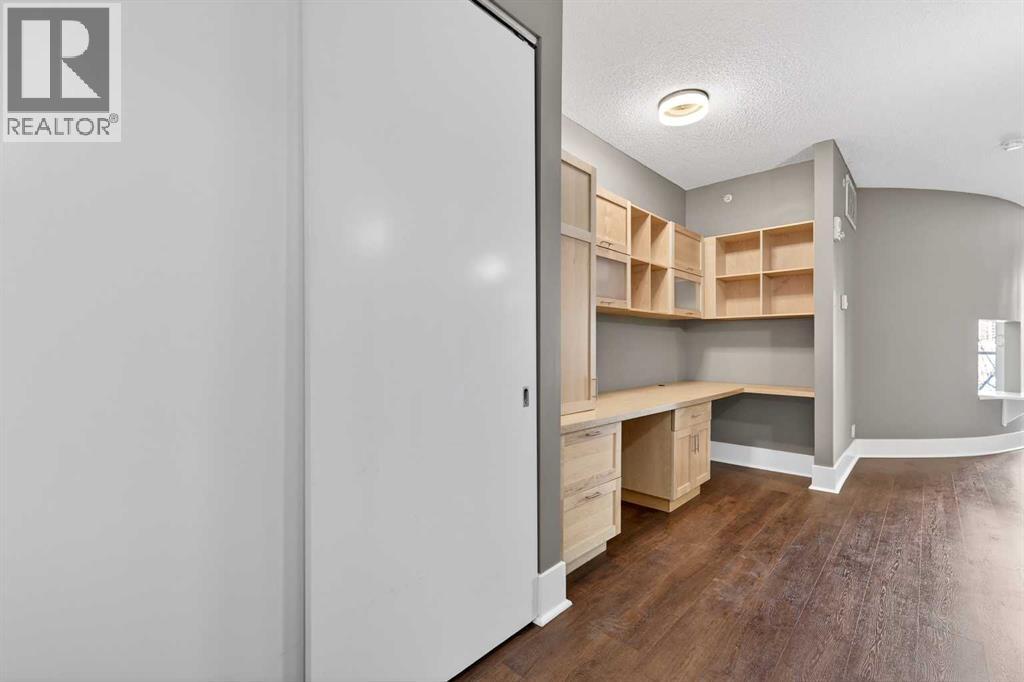 Apartment for Sale in 312, 205 Riverfront Avenue SW|Calgary, Alberta T2P5K4 5