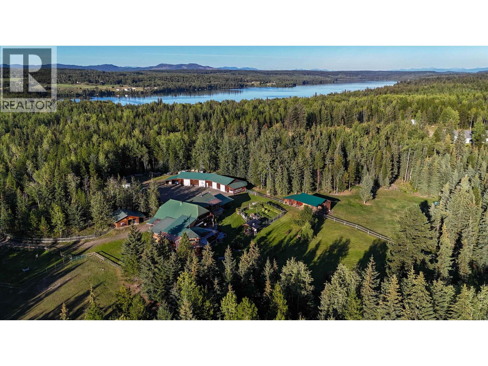 For sale: 2982 W BIG LAKE ROAD, Williams Lake, British Columbia