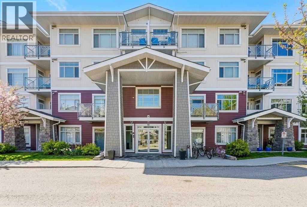 Apartment for Sale in 301, 16 Auburn Bay Link SE|Calgary, Alberta T3M1Z6