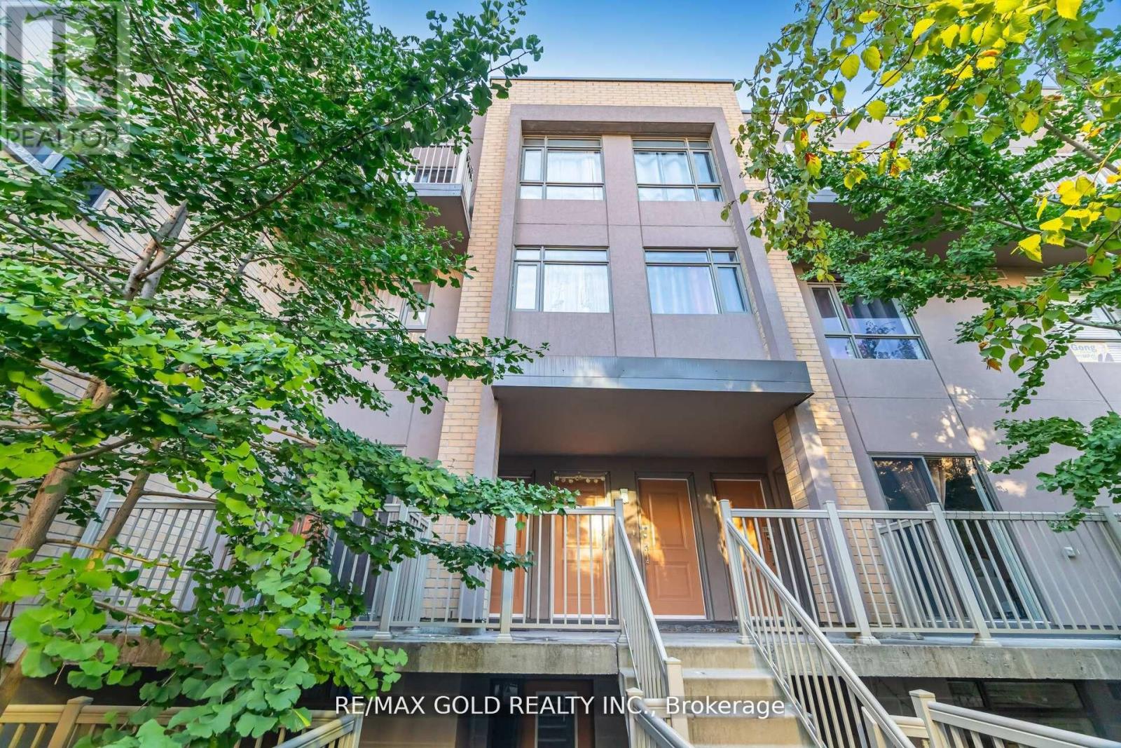 317 - 80 ORCHID PLACE E