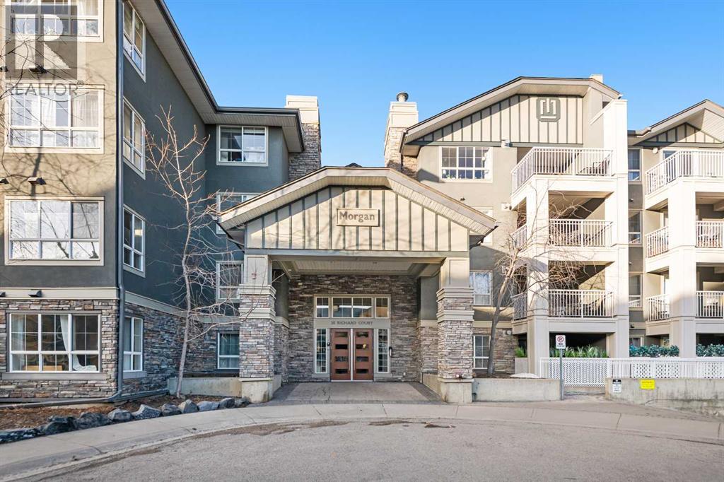 Apartment for Sale in 456, 35 Richard Court SW|Calgary, Alberta T3E7N9