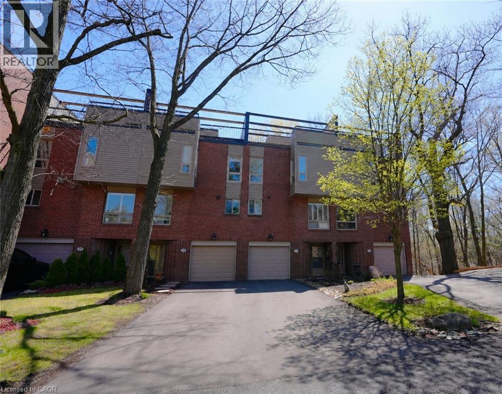 1250 MARLBOROUGH Court Unit# 27, Oakville, Ontario L6H2W7