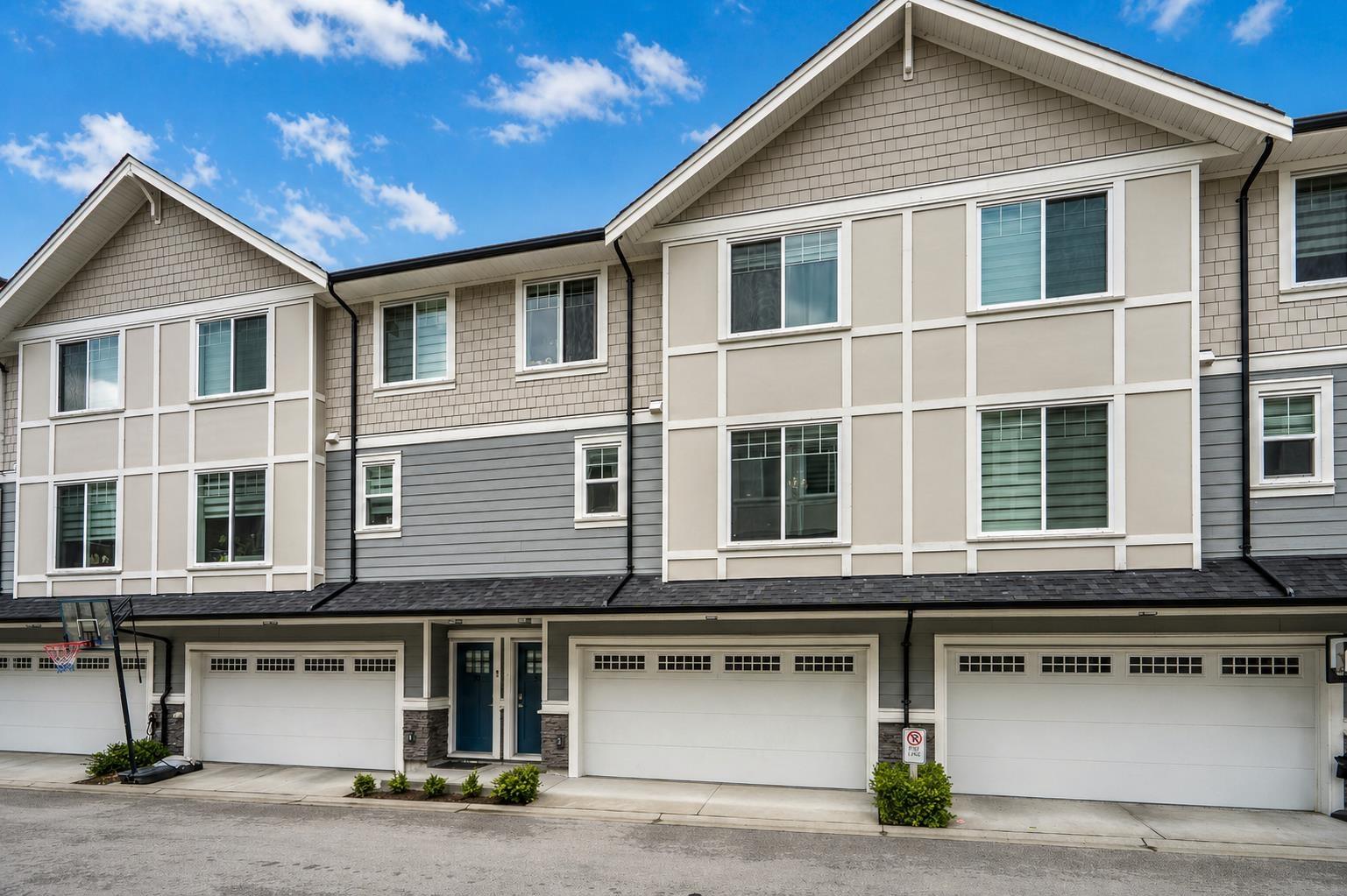 For sale: 31 19501 74 AVENUE, Surrey, British Columbia V4N6V7