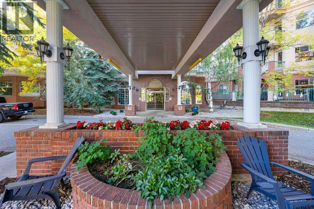 Apartment for Sale in 215, 200 Lincoln Way SW|Calgary, Alberta T3E7G7 2