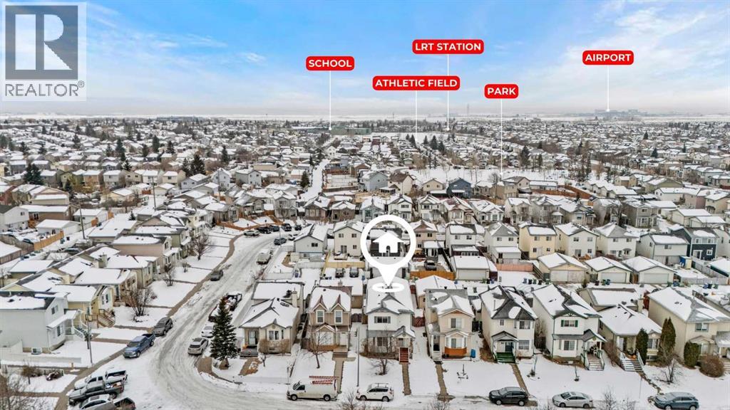 House for Sale in 148 Martin Crossing Crescent NE|Calgary, Alberta T3J3S9 4