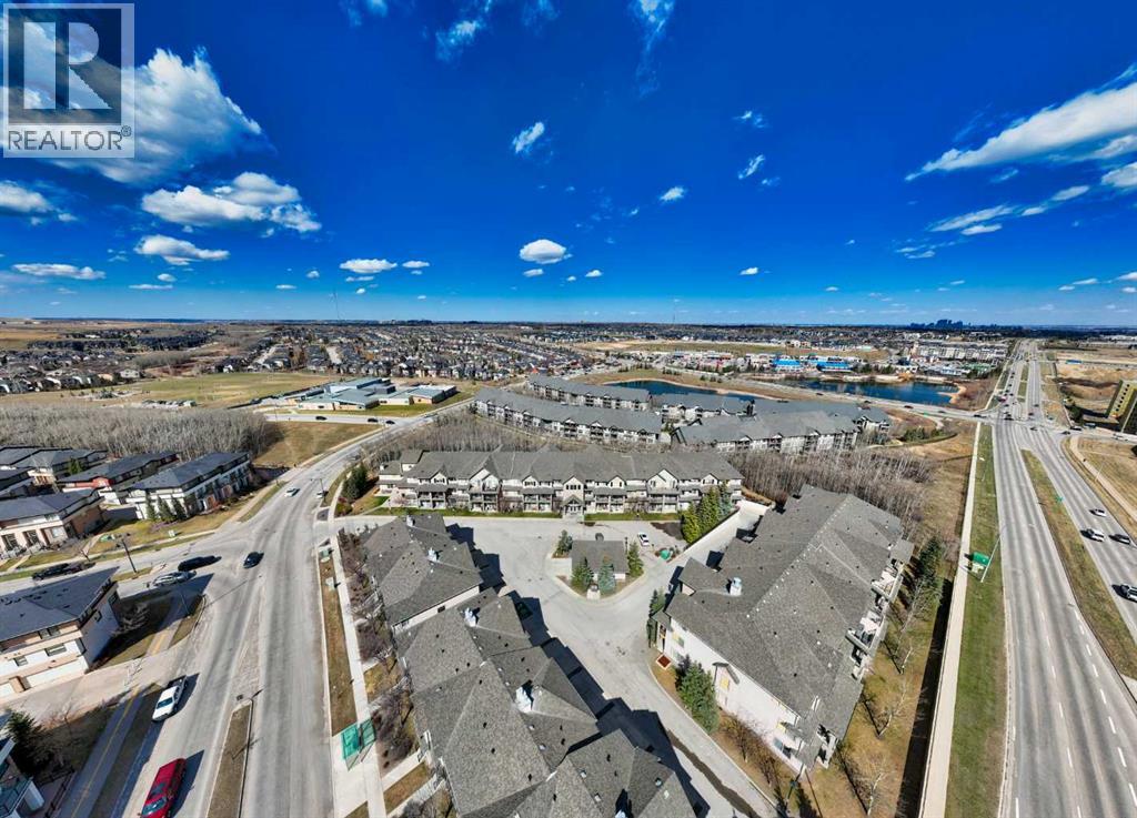 Apartment for Sale in 1116, 211 Aspen Stone Boulevard SW|Calgary, Alberta T3H0K1 2