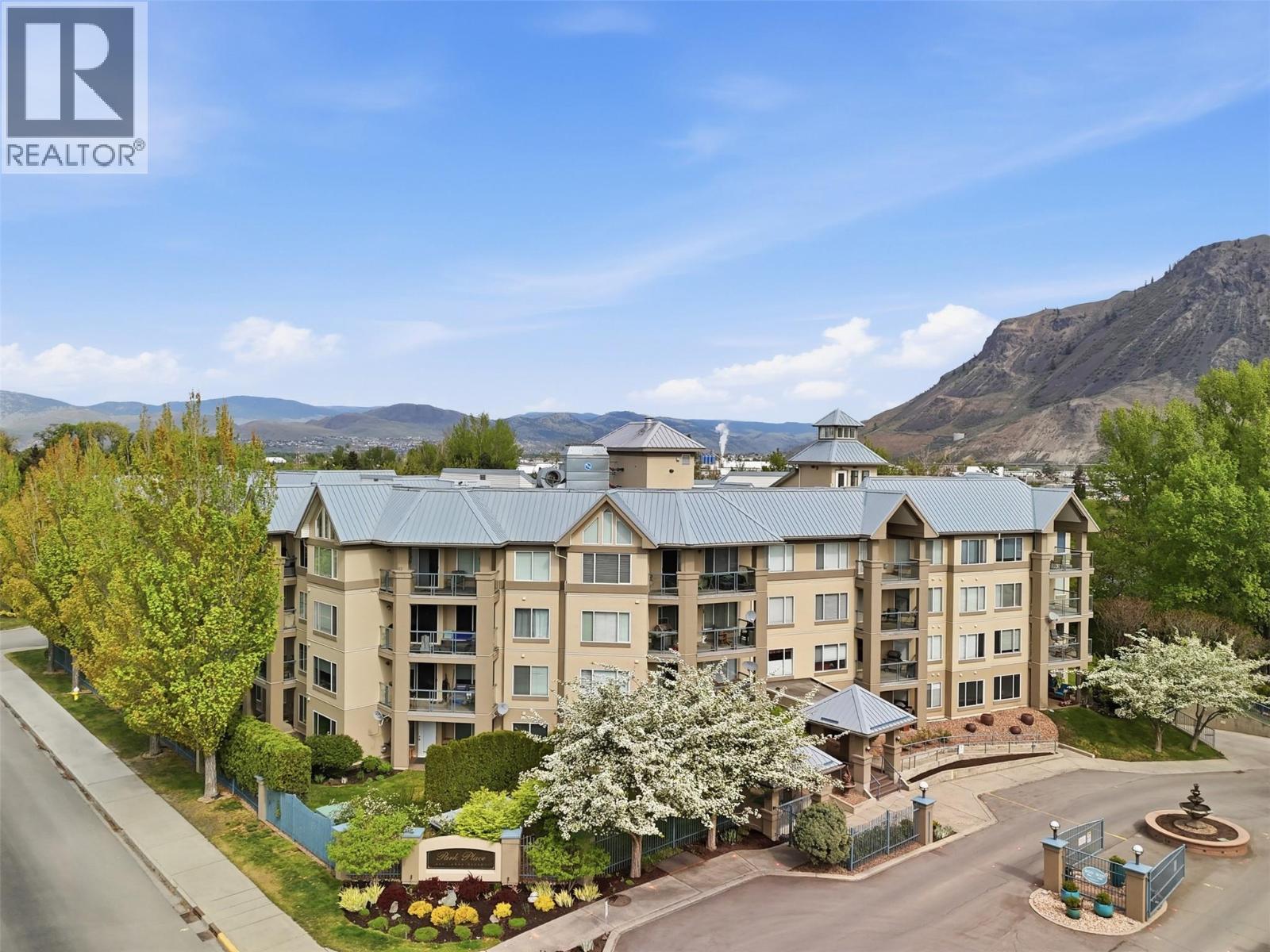 950 LORNE Street Unit# 407