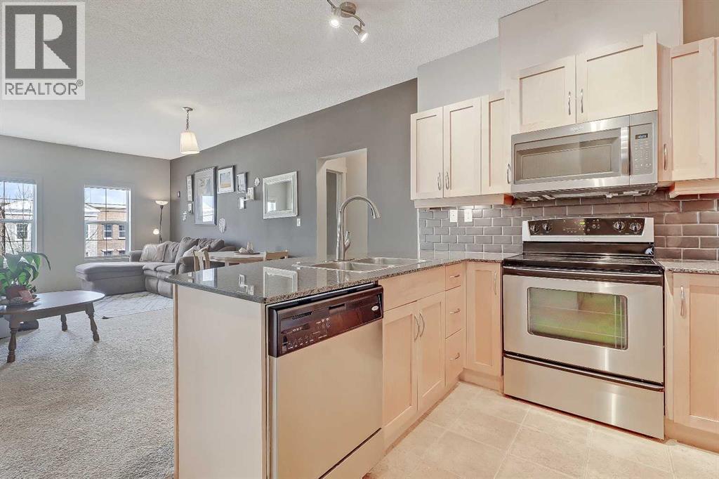 Apartment for Sale in 4210, 5605 Henwood Street SW|Calgary, Alberta T3E7R2 5