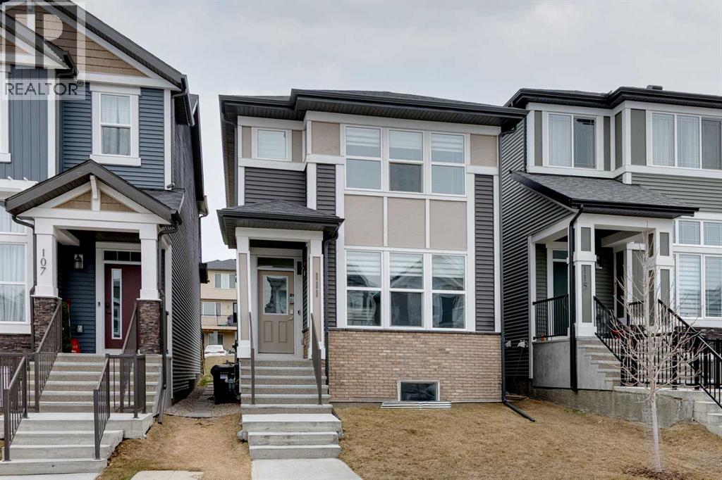 House for Sale in 111 Marmot Way NW|Calgary, Alberta T3R2B9