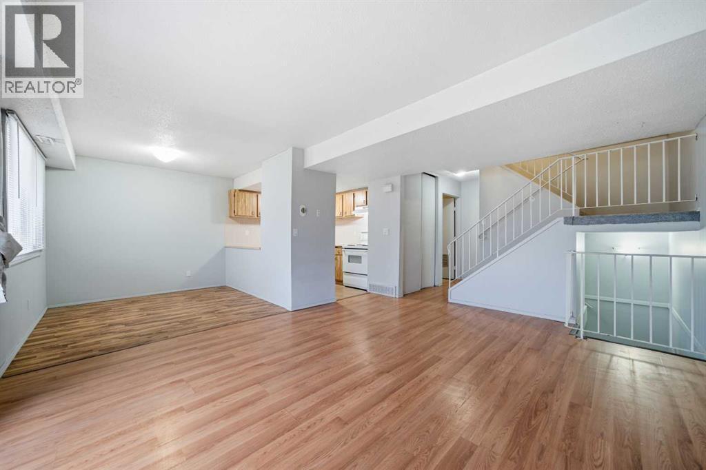 Row / Townhouse for Sale in 306, 2200 Woodview Drive SW|Calgary, Alberta T2W3N6 2