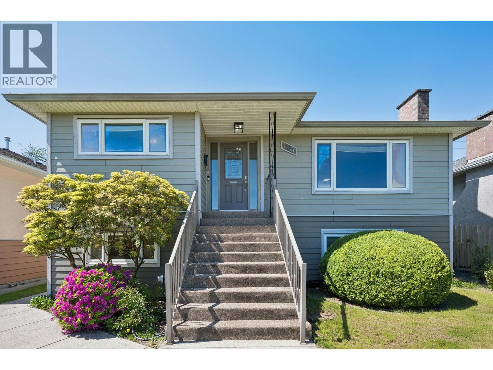 7621 ELLIOTT STREET|Vancouver, British Columbia V5S2N8